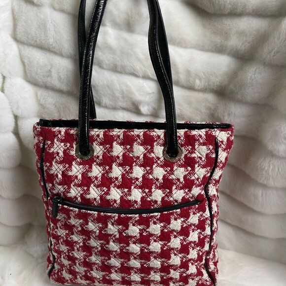 Vera Bradley white and red plaid shoulder bag with black double straps & trims - Picture 5 of 12